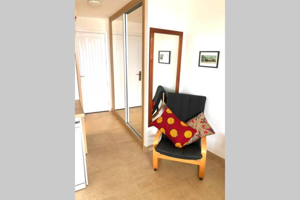 Modern & Spacious Studio Isla, Puerto Del Carmen ティアス エクステリア 写真